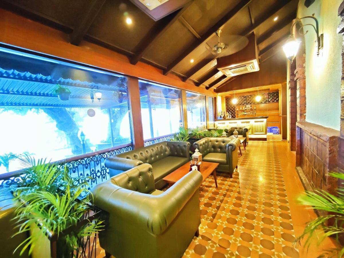 Regenta Mpg Club Mahabaleshwar Hotel Kültér fotó