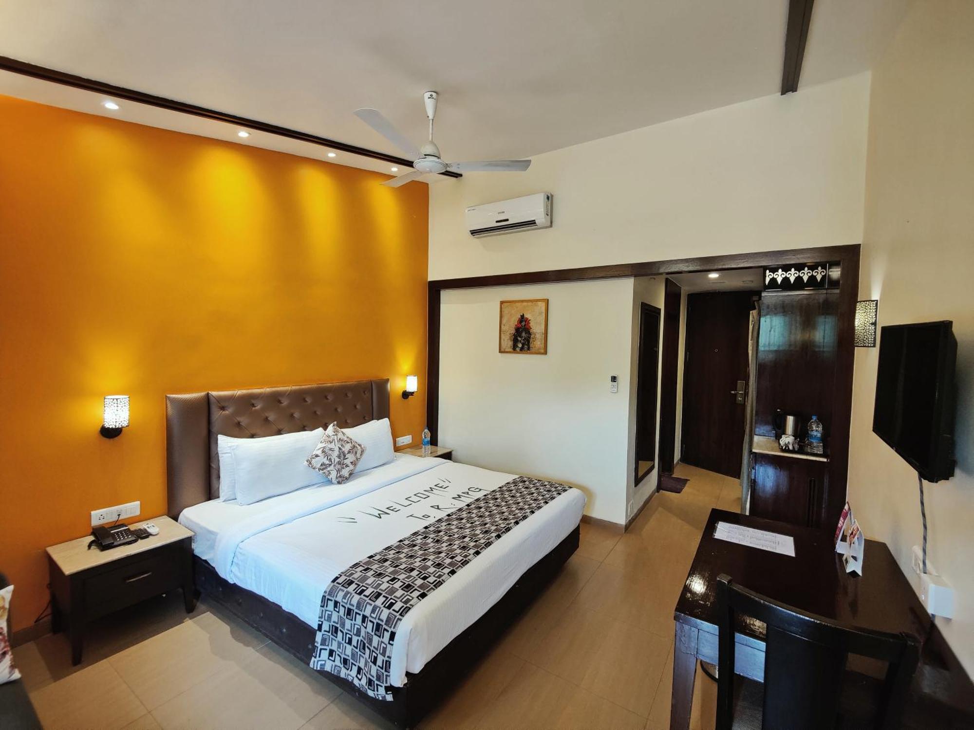 Regenta Mpg Club Mahabaleshwar Hotel Kültér fotó